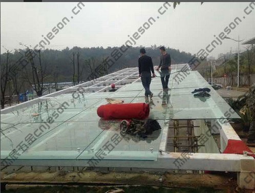 安装调试不锈钢驳接爪