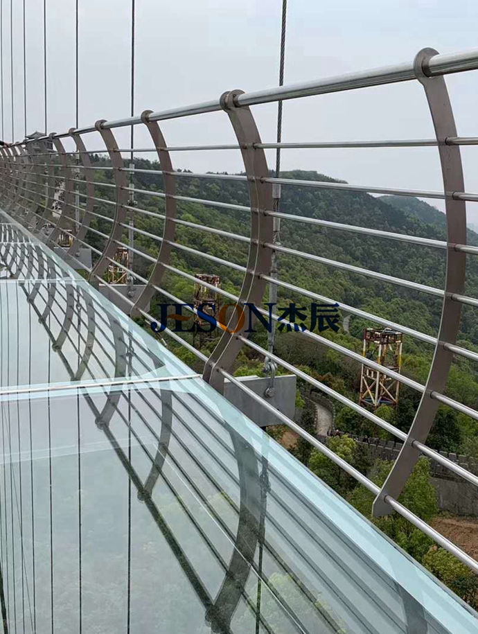 杰辰桥梁立柱