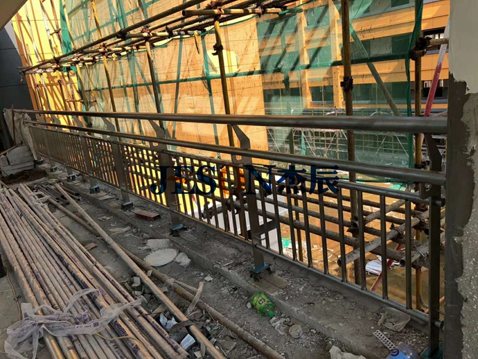 学校护栏，请认准杰辰五金！